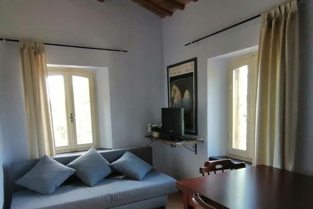 Casale San Teodoro - Mondaino Rn Villa Buitenkant foto