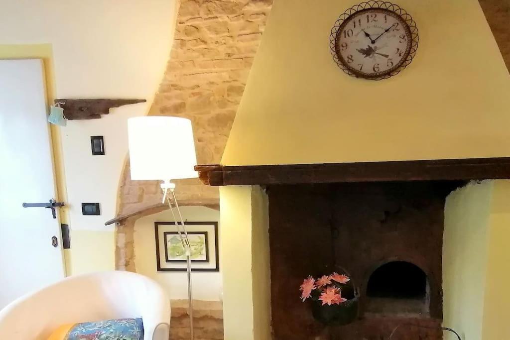 Casale San Teodoro - Mondaino Rn Villa Buitenkant foto