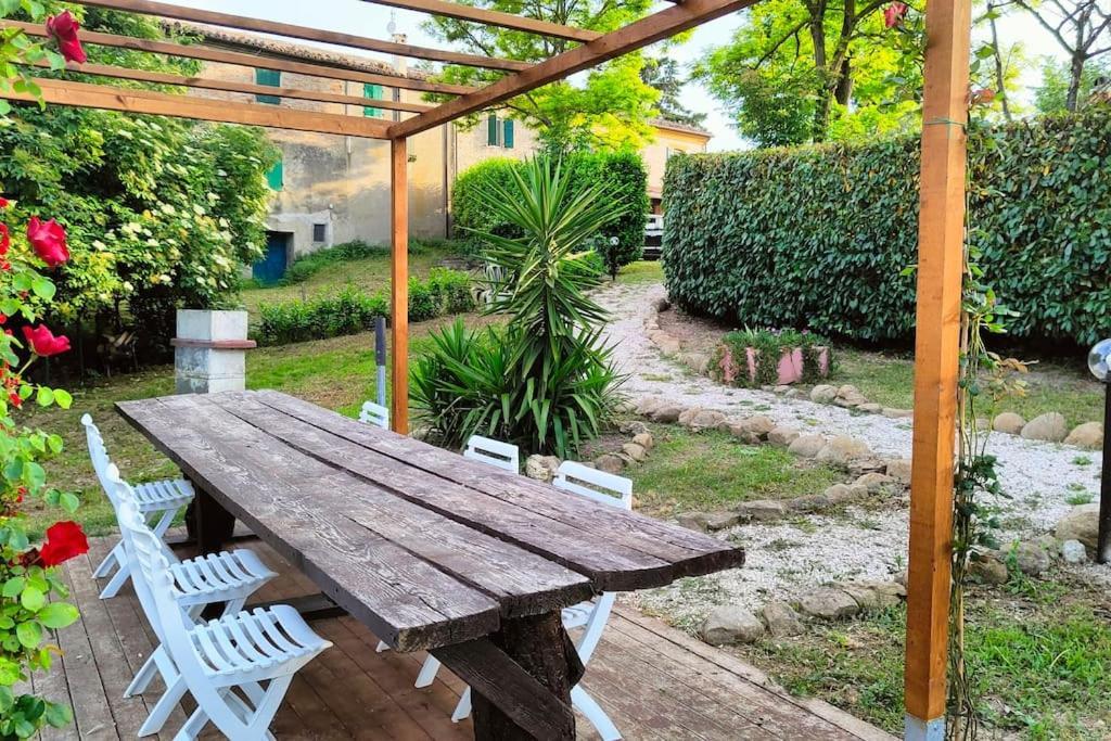Casale San Teodoro - Mondaino Rn Villa Buitenkant foto